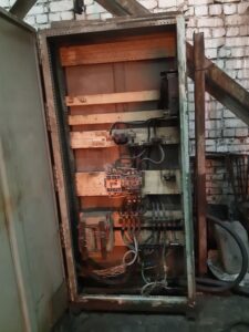 熱間鍛造プレス Smeral LZK 1000 - 1000 トン (写真 6)