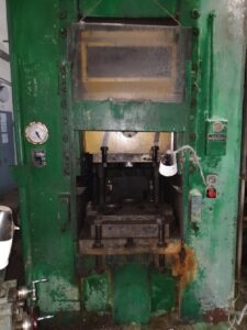 ナックルジョイントプレス Barnaul K18020 - 800 トン (写真 8)