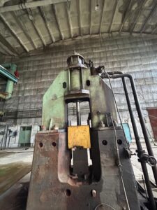 鍛造ハンマー Kalinin K05.501 - 40 kJ ID: 76359