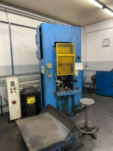 ナックルジョイントプレス Barnaul K8336 - 400 トン ID: 75969