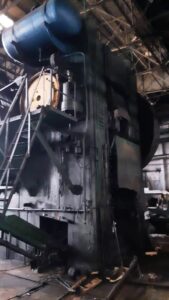 熱間鍛造プレス Kramatorsk K8548 - 6300 トン (写真 6)