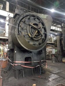 熱間鍛造プレス TMP Voronezh K04.038.842 - 1600 トン (写真 5)