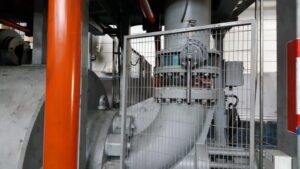 押出プレス ZTS 3500 MT - 3500 トン (写真 5)