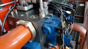 押出プレス ZTS 3500 MT - 3500 トン (写真 16)