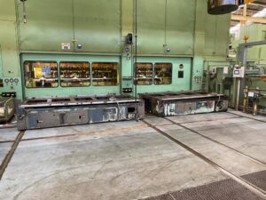 プレス機 Schuler TS4-2000-10-700 - 2000 トン (写真 12)