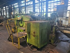 自動鍛造機 Hatebur AMP30 - 230 トン (写真 2)