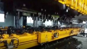 板金プレス Schuler S2400.05.140 - 2400 トン (写真 5)