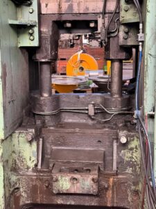 熱間鍛造プレス Clearing EF11600 - 1600 トン (写真 11)