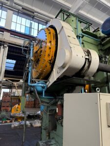 熱間鍛造プレス Clearing EF11600 - 1600 トン (写真 13)