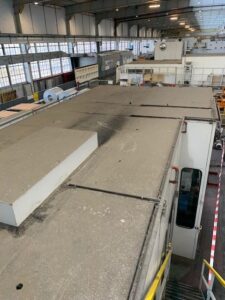 プレス機 Muller Weingarten VK 600 - 600 トン (写真 10)