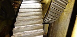 トリミングプレス TMP Voronezh KA9536 - 400 トン (写真 4)