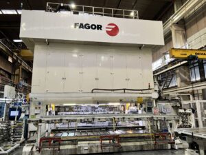 板金プレス Fagor LE4-2000-6500-2000 - 2400 トン (写真 2)