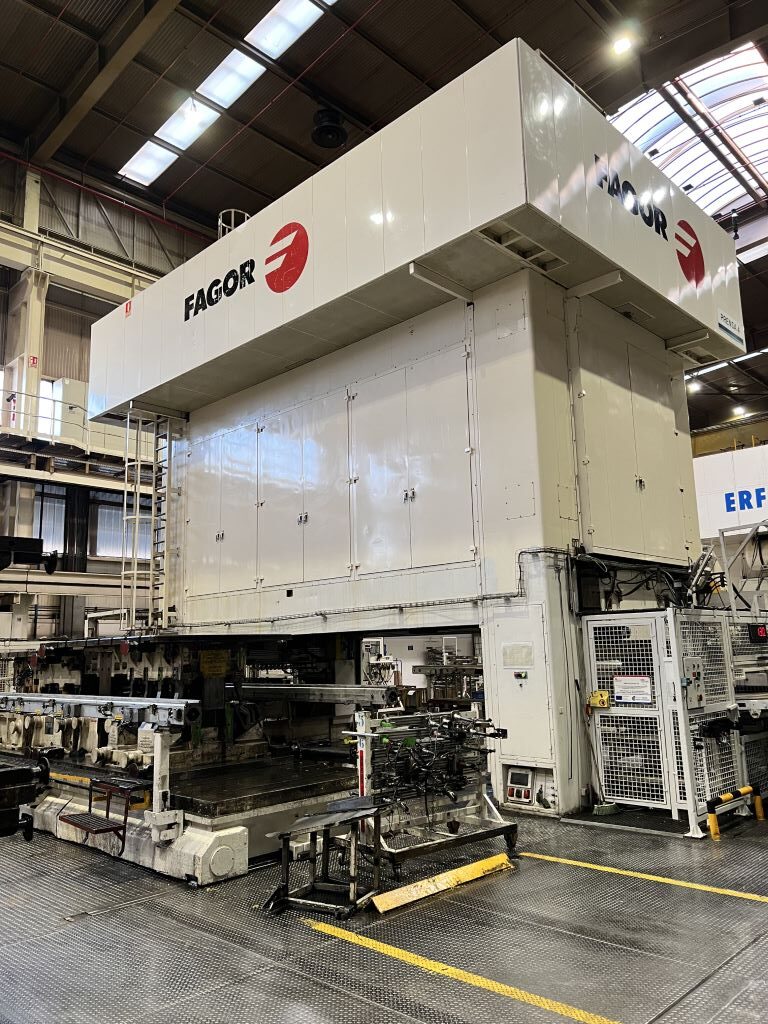 板金プレス Fagor LE4-2000-6500-2000 - 2400 トン