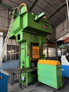 ねじプレス Ficep PVM 280 - 800 トン (写真 1)