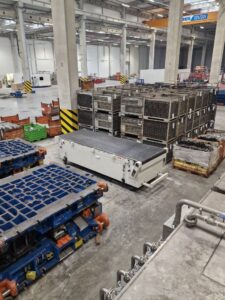 プレス機 Aida DSF-TE4-20000-730-250 - 2000 トン (写真 10)