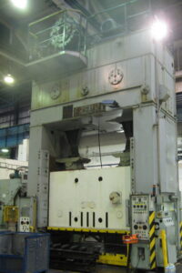 プレス機 Erfurt PKZZ I 800 - 800 トン (写真 1)