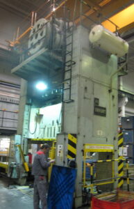 プレス機 Erfurt PKZZ IV 315.1 TS - 315 トン (写真 5)