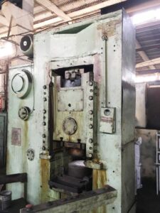 ナックルジョイントプレス Barnaul KB8336 - 400 トン (写真 10)