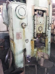 ナックルジョイントプレス Barnaul KB8336 - 400 トン (写真 9)