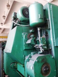 ナックルジョイントプレス Barnaul K8336 - 400 トン (写真 4)