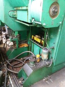 ナックルジョイントプレス Barnaul K8336 - 400 トン (写真 10)