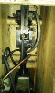 ナックルジョイントプレス Barnaul KB8334 - 250 トン (写真 6)