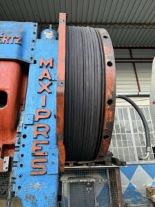 熱間鍛造プレス National Maxipres 700T - 700 トン (写真 2)