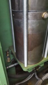 ナックルジョイントプレス Barnaul K8342 - 1600 トン (写真 3)