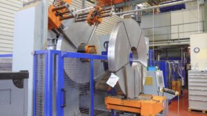 プレス機 Kaiser KSTU ZA 5000 / 35 PK - 630 トン (写真 1)