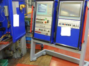 プレス機 Kaiser KSTU ZA 5000 / 35 PK - 630 トン (写真 3)