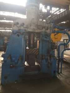 鍛造ハンマー Huta Zygmunt MPM 3150 B - 1 トン (写真 6)