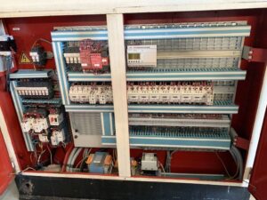 ナックルジョイントプレス Grabener GK 360 - 360 トン (写真 7)