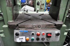 ナックルジョイントプレス Grabener GK 360 - 360 トン (写真 3)