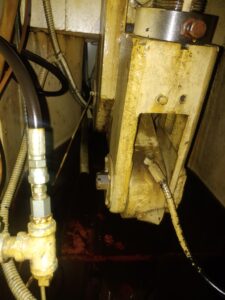 ナックルジョイントプレス Barnaul KB8340 B - 1000 トン (写真 3)