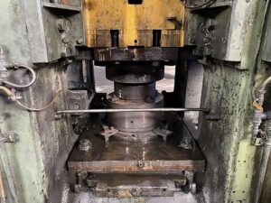 熱間鍛造プレス Ajax 3000 MT - 3000 トン (写真 5)