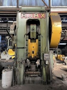 熱間鍛造プレス Ajax 3000 MT - 3000 トン (写真 8)