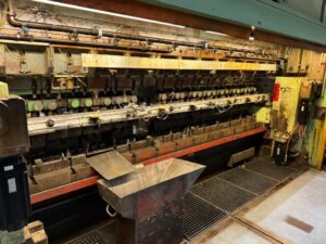 プレス機 Weingarten S1700.12.33.1 - 1700 トン (写真 5)