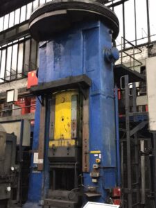 ねじプレス Weingarten PZ400 - 1350 トン (写真 1)