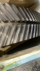 プレス機 Rovetta S4-6300/5000x2630/E - 630 トン (写真 8)