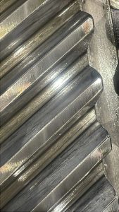 プレス機 Rovetta S4-6300/5000x2630/E - 630 トン (写真 10)