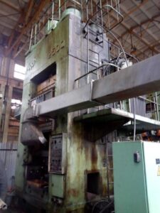 ナックルジョイントプレス TMP Voronezh K504.003.844 - 2500 トン (写真 1)