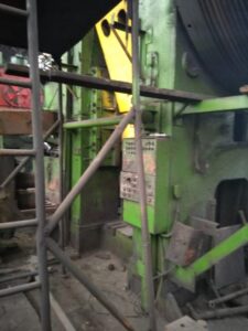 熱間鍛造プレス TMP Voronezh KB8544 - 2500 トン (写真 16)
