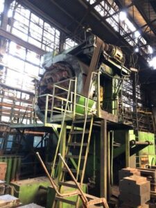 熱間鍛造プレス TMP Voronezh KB8544 - 2500 トン (写真 1)