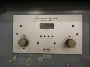 ねじプレス Vaccari 10PS - 650 トン (写真 8)