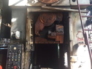 熱間鍛造プレス Smeral LZK 1600 - 1600 トン ID: S88906