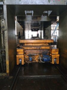 機械プレス Erfurt PKZZ IV 500.1 TS - 500 トン (写真 15)
