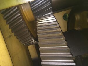 トリミングプレス TMP Voronezh KB2536 - 400 トン (写真 2)