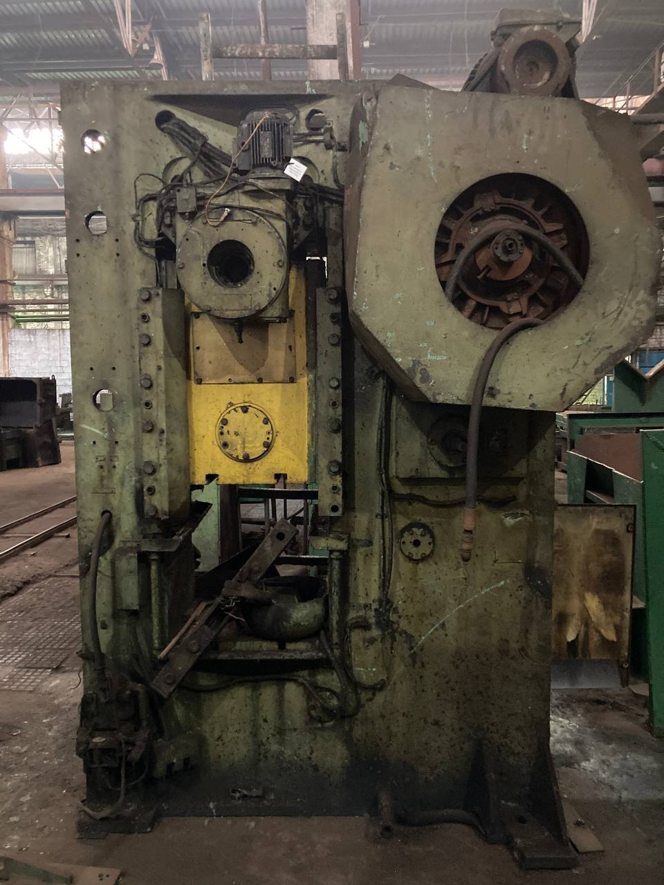 ナックルジョイントプレス Barnaul KB8336 - 400 トン