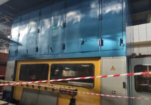 プレス機 Muller Weingarten S 1000.07.60 - 1000 トン (写真 5)