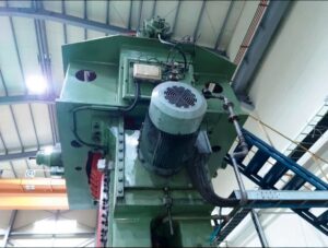 ねじプレス Vaccari PV 350 - 1200 トン (写真 2)